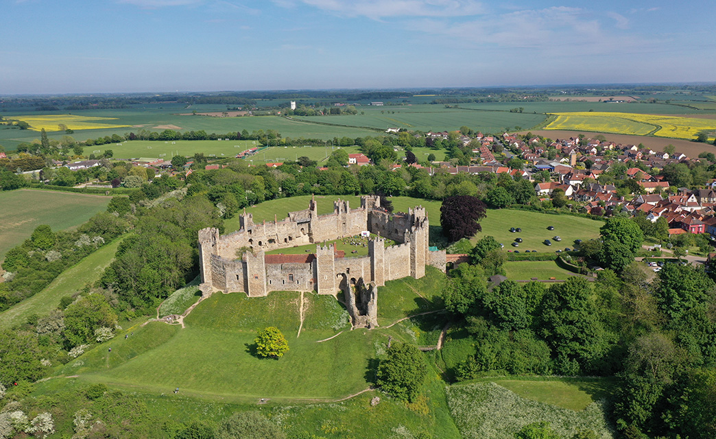 7 Castles to Visit in Suffolk | Guide, Parking, Tips & Things to Do